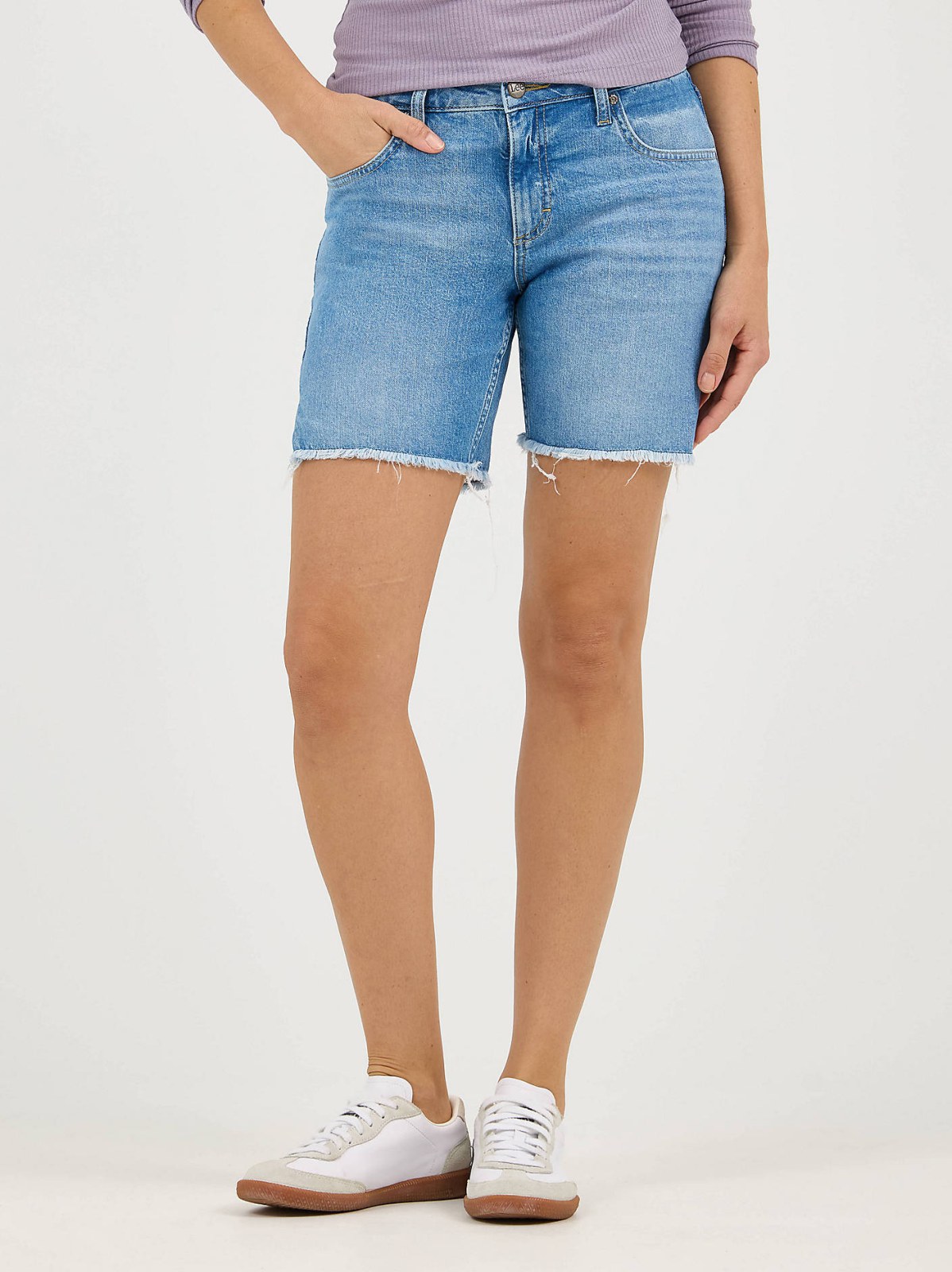Women's Legendary Frayed Hem Side Slit Short - view 2