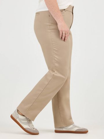 Women's Wrinkle Free Relaxed Fit Straight Leg Pant (Plus)