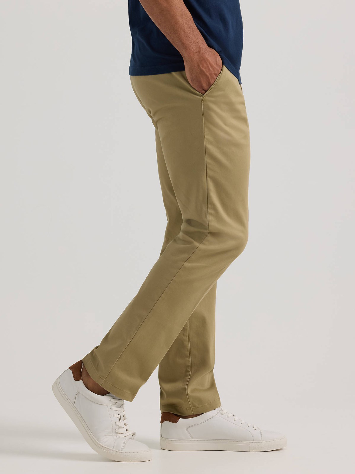 Men's Extreme Motion Slim Fit Khaki Pant - view 4