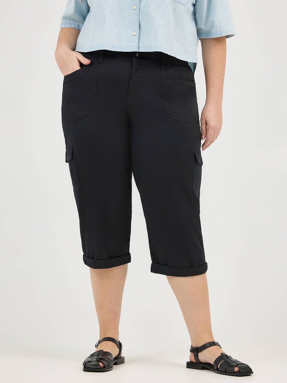 Women’s Relaxed Fit Austyn Cargo Capri (Plus) - view 2