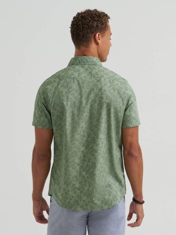Men's Leaves Print One Pocket Button Down Shirt — alternate view
