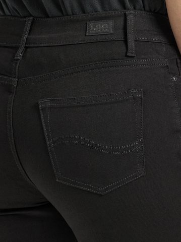 Women's Ultra Lux Comfort with Flex Motion Bootcut Jean