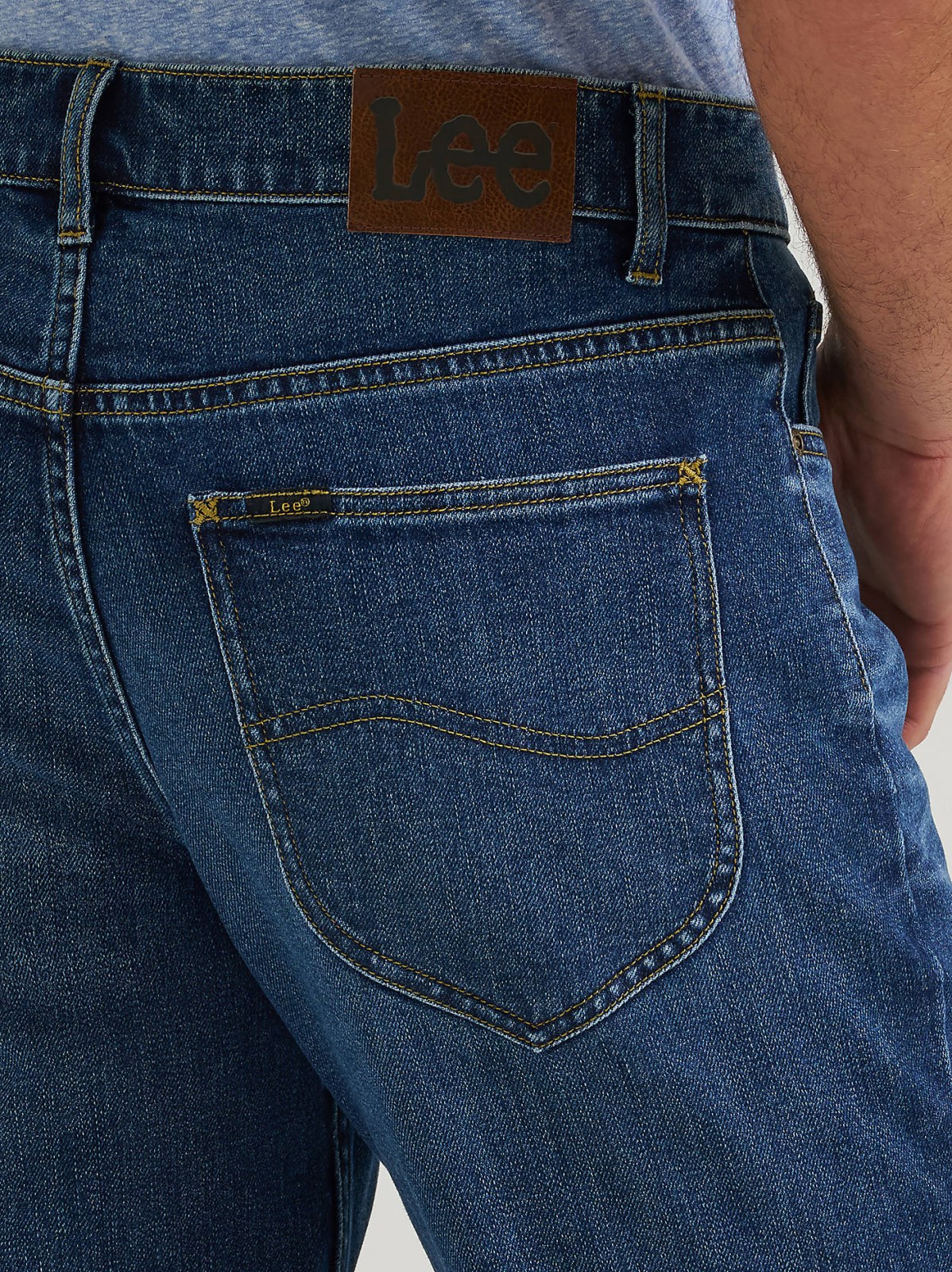 Men's Legendary Regular Straight Jean with SoftAge™ - view 5