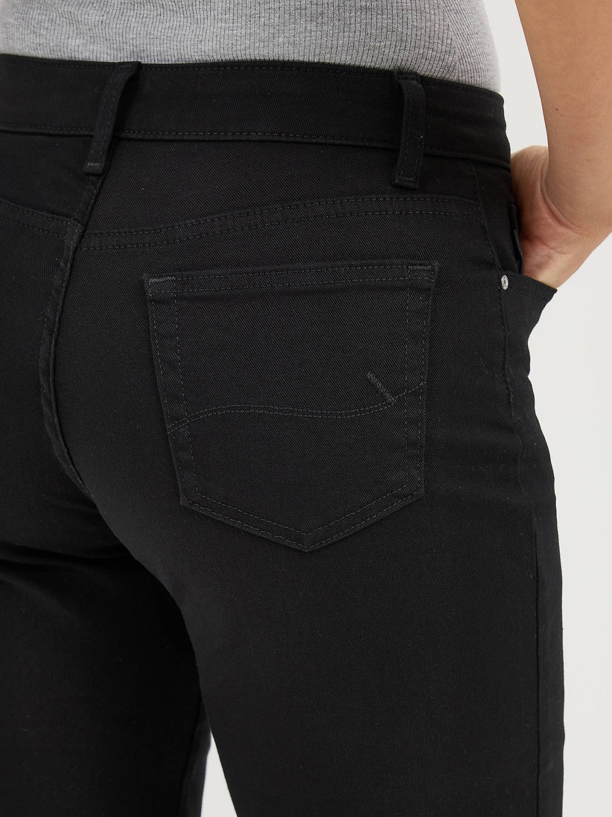 Women’s Relaxed Fit Capri - view 5