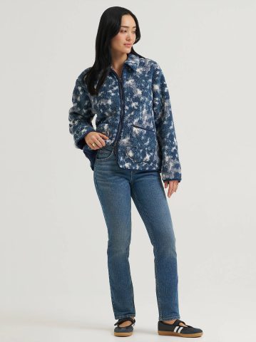 Women's Legendary High Rise Slim Straight Jean