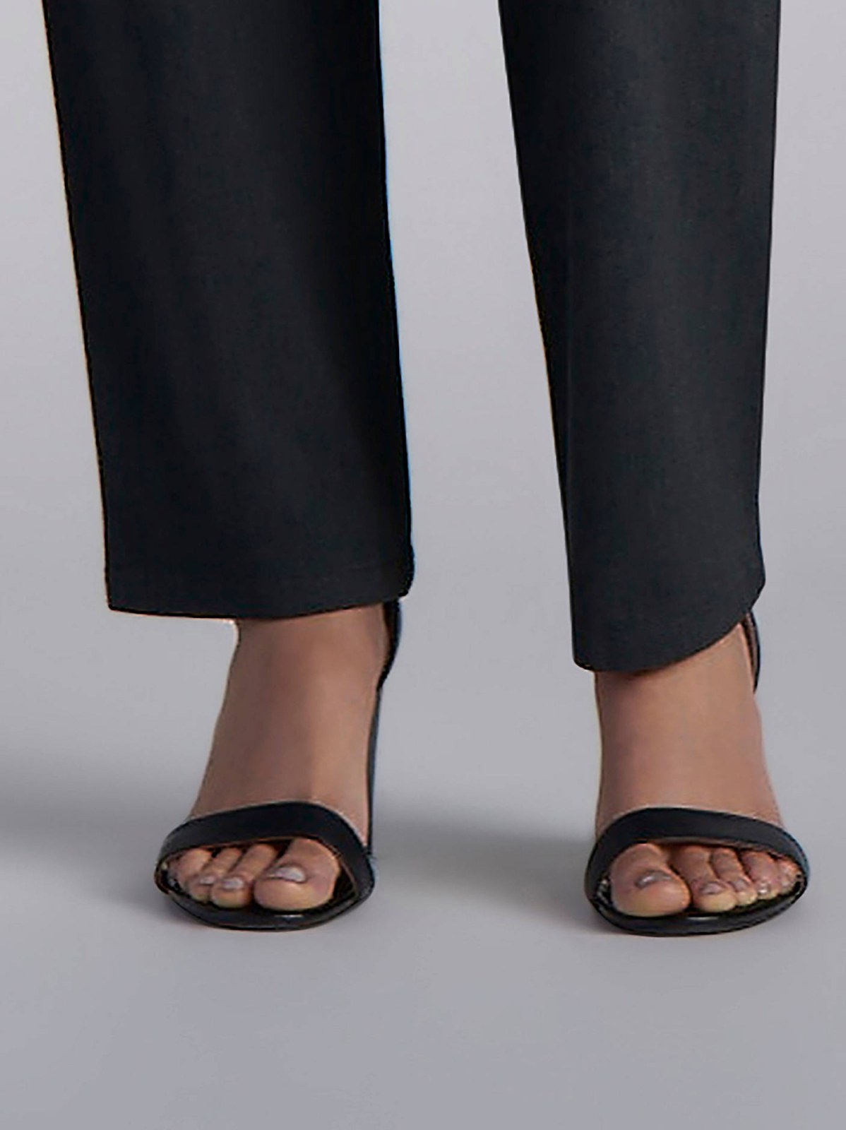 Women’s Relaxed Fit Straight Leg All Day Pant - view 3