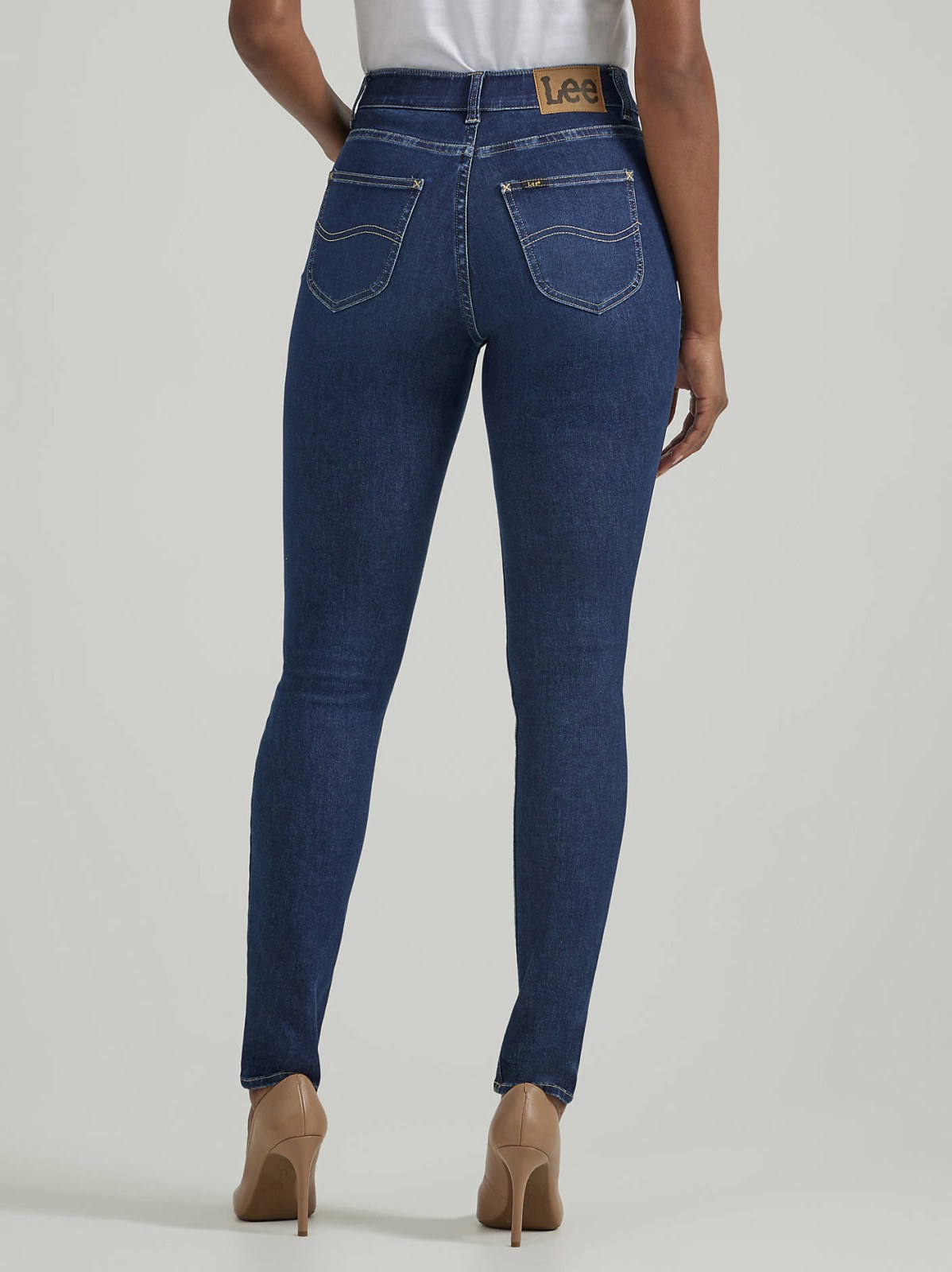 Women's Ultra Lux Comfort with Flex Motion Skinny Leg Jean - view 3
