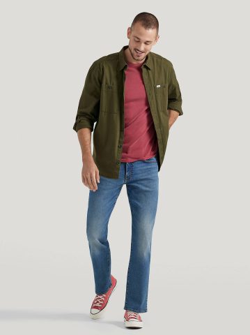 Men's Extreme Motion Regular Fit Straight Leg Jean