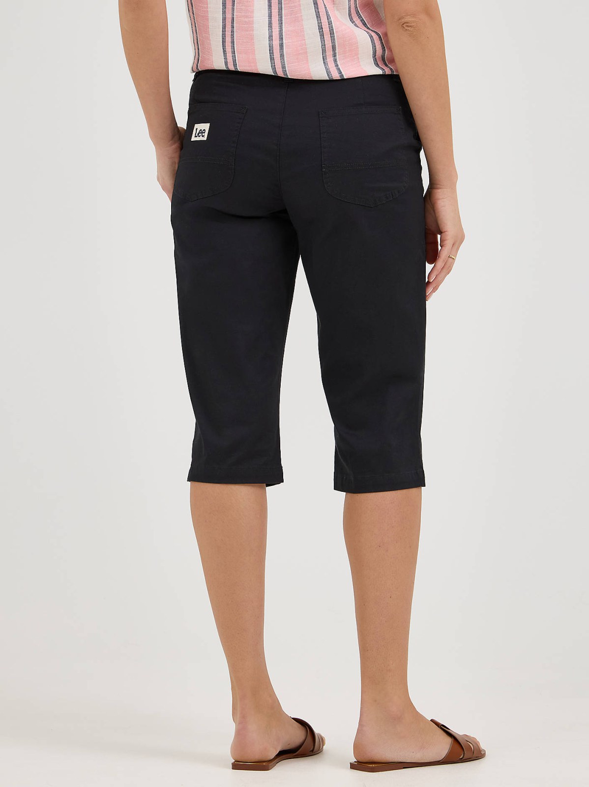 Women's Ultra Lux Comfort with Flex-to-Go Relaxed Fit Utility Skimmer - view 3