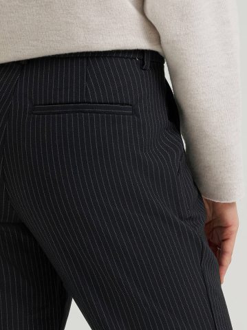Women's Wrinkle Free Relaxed Fit Straight Leg Pant