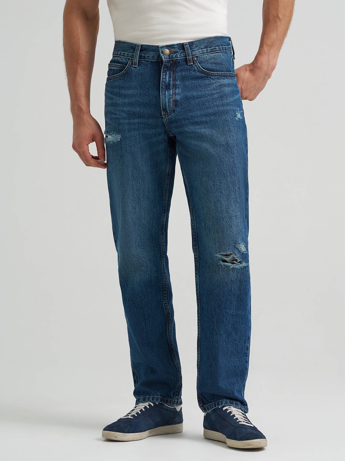 Men's Distressed 100% Cotton Relaxed Straight Jean - view 2