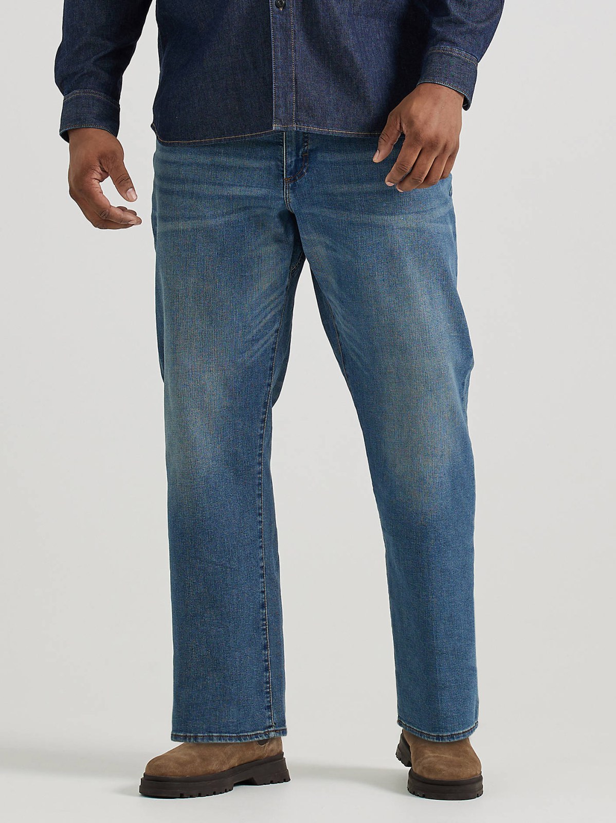 Men's Extreme Motion MVP Relaxed Straight Jean (Big & Tall) - view 2
