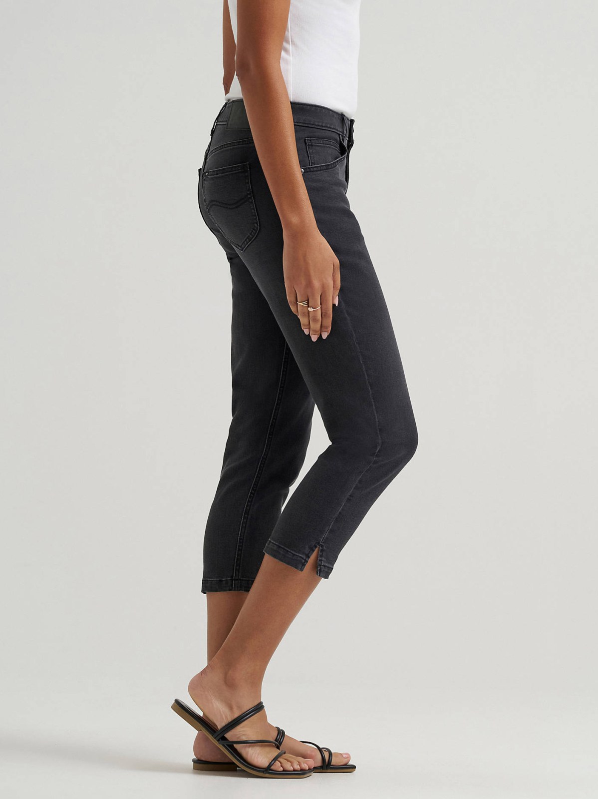 Women's Legendary Straight Denim Capri - view 4