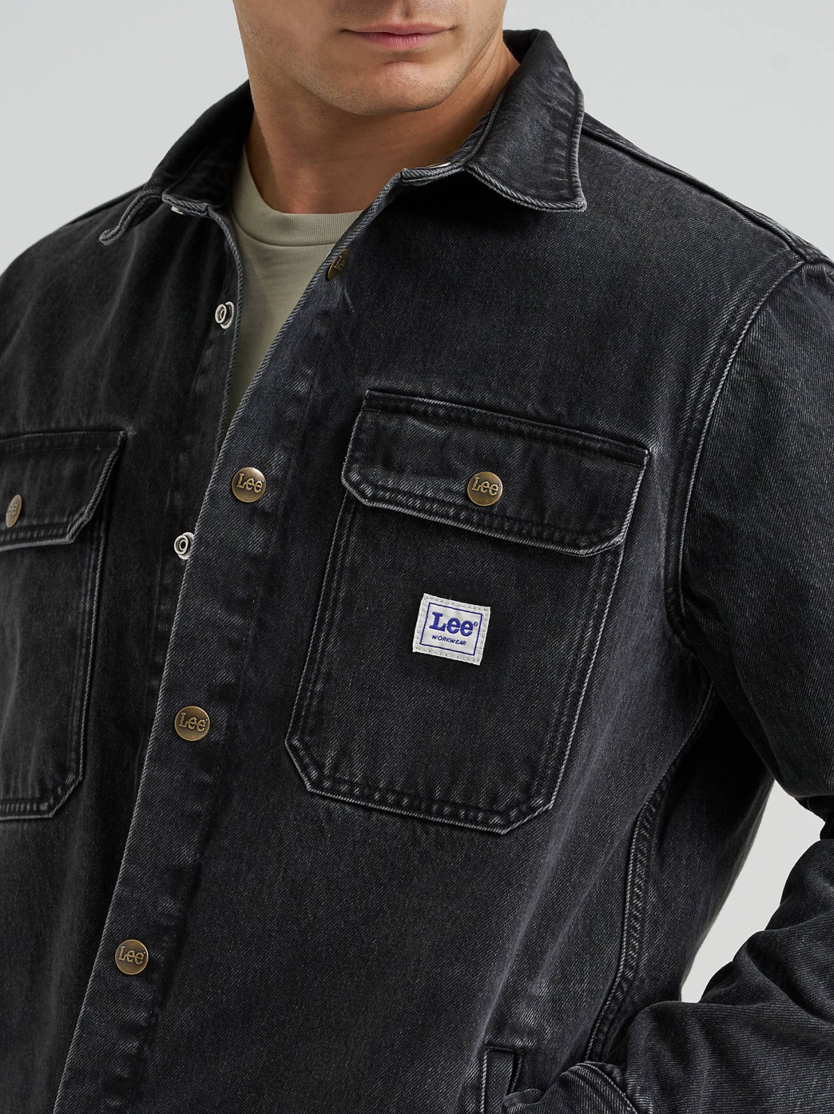 Men's Relaxed Fit Workwear Denim Overshirt - view 4