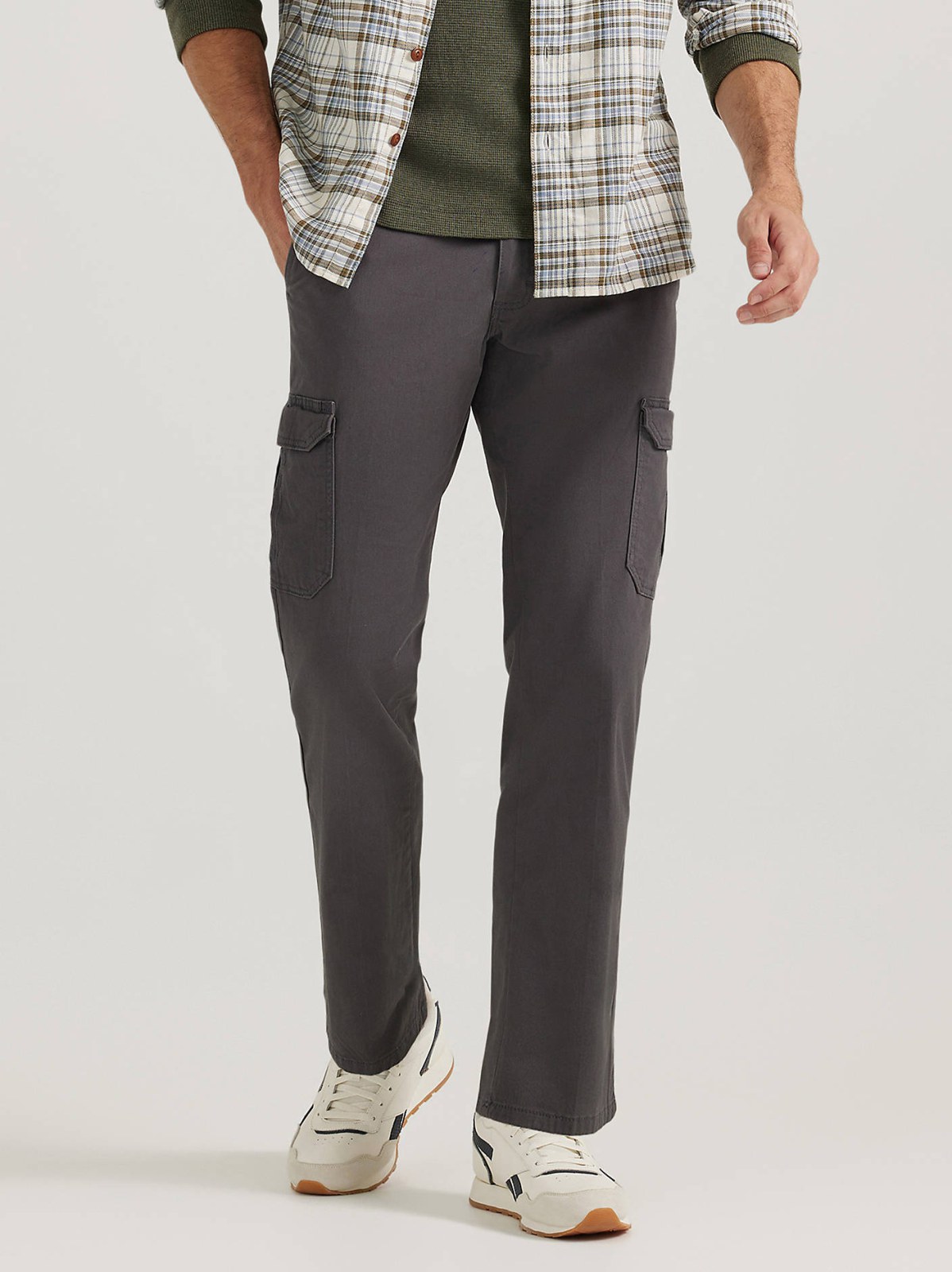 Men's Extreme Motion Cargo Twill Pant - view 2
