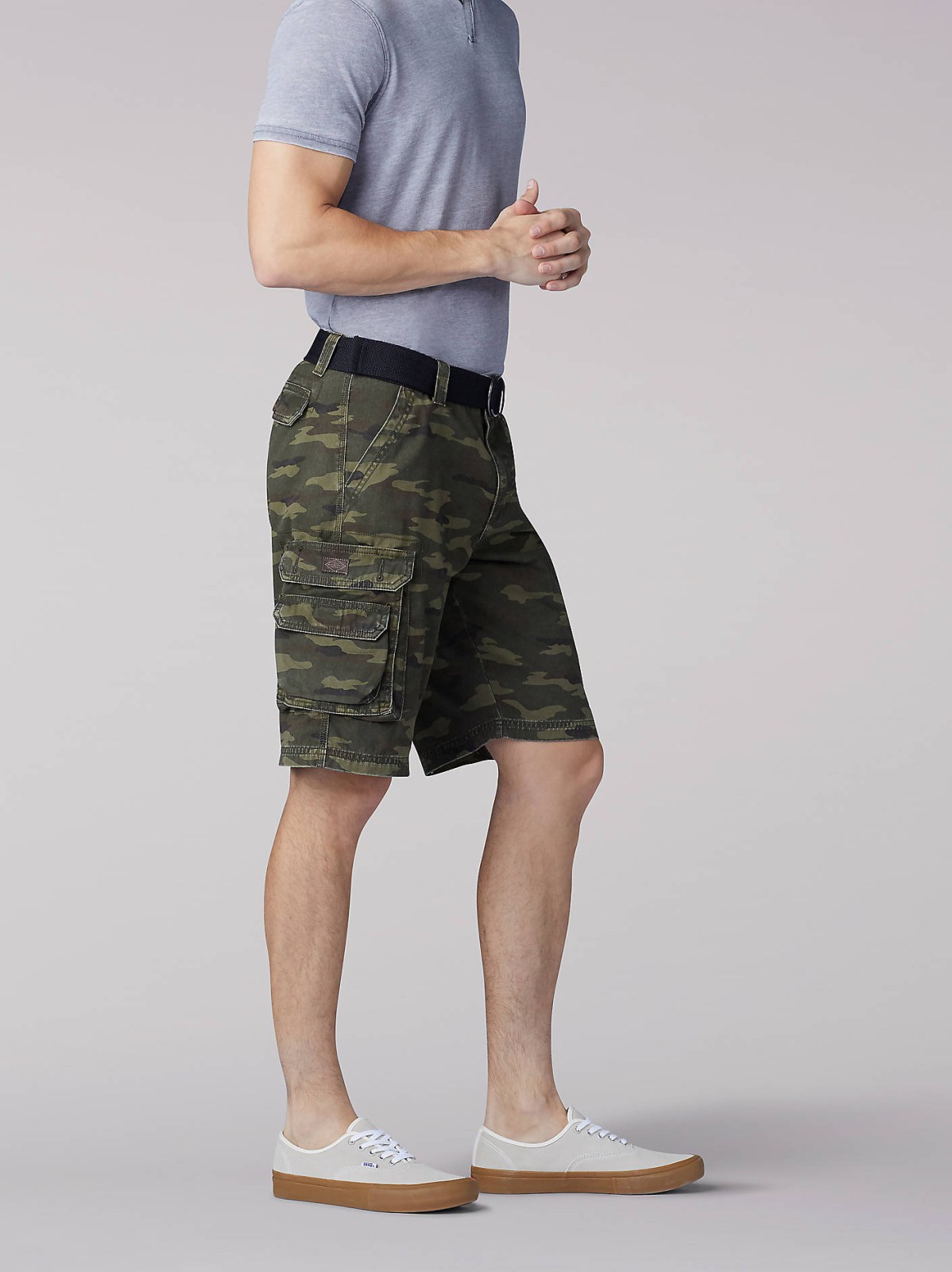 Men's Legendary Wyoming Cargo Short - view 4