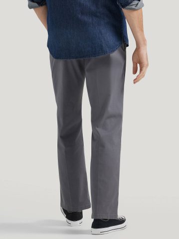 Men's Extreme Motion Flat Front Khaki Pant