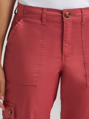 Women's Ultra Lux Comfort with Flex-to-Go Relaxed Fit Cargo Capri
