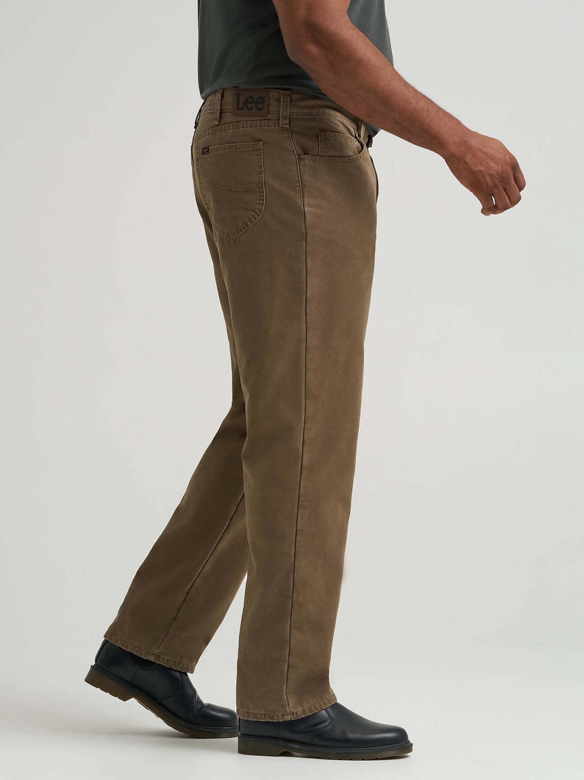 Men's Legendary Relaxed Straight Fleece Lined Jean (Big & Tall) - view 4