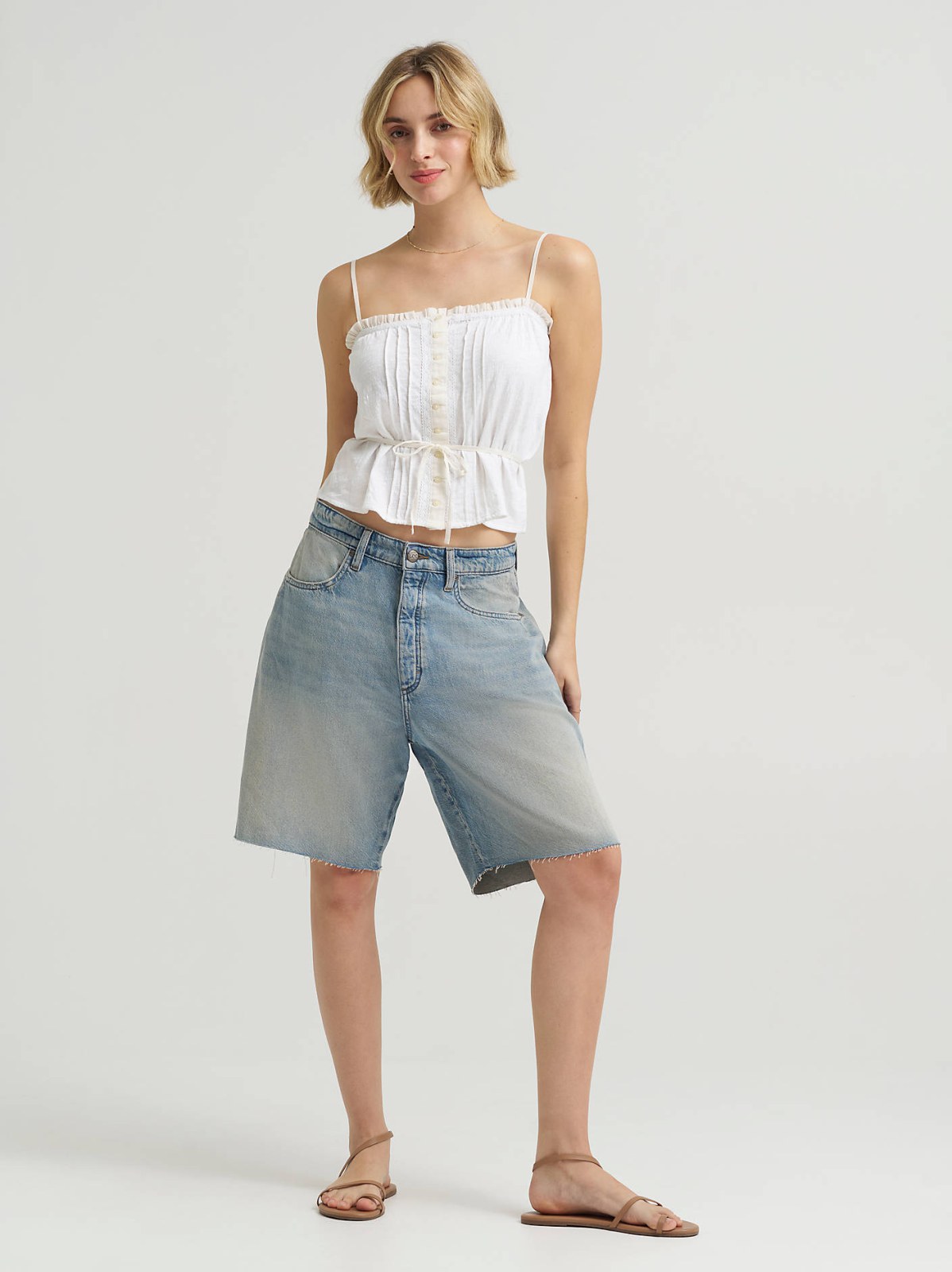 Women's Low Rise Button-Fly Darted Slouch Denim Bermuda - view 7