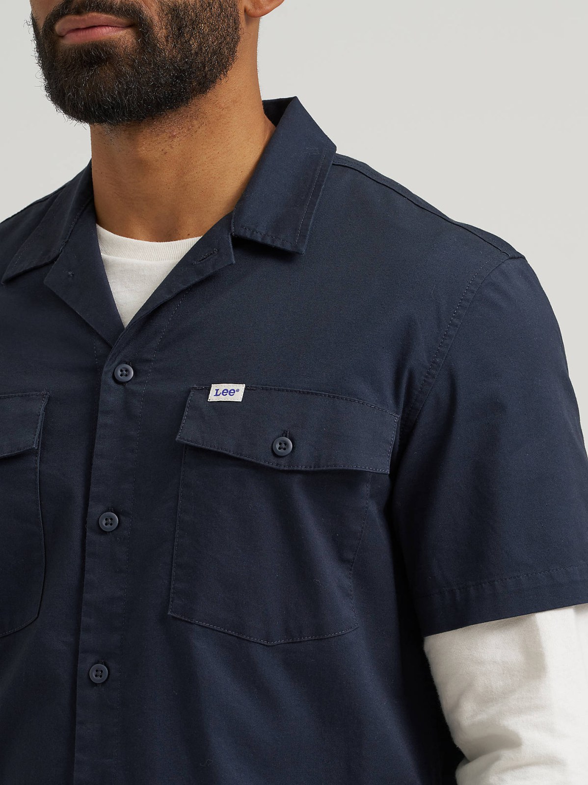 Men's Short Sleeve Relaxed Fit Button Down Workshirt - view 3