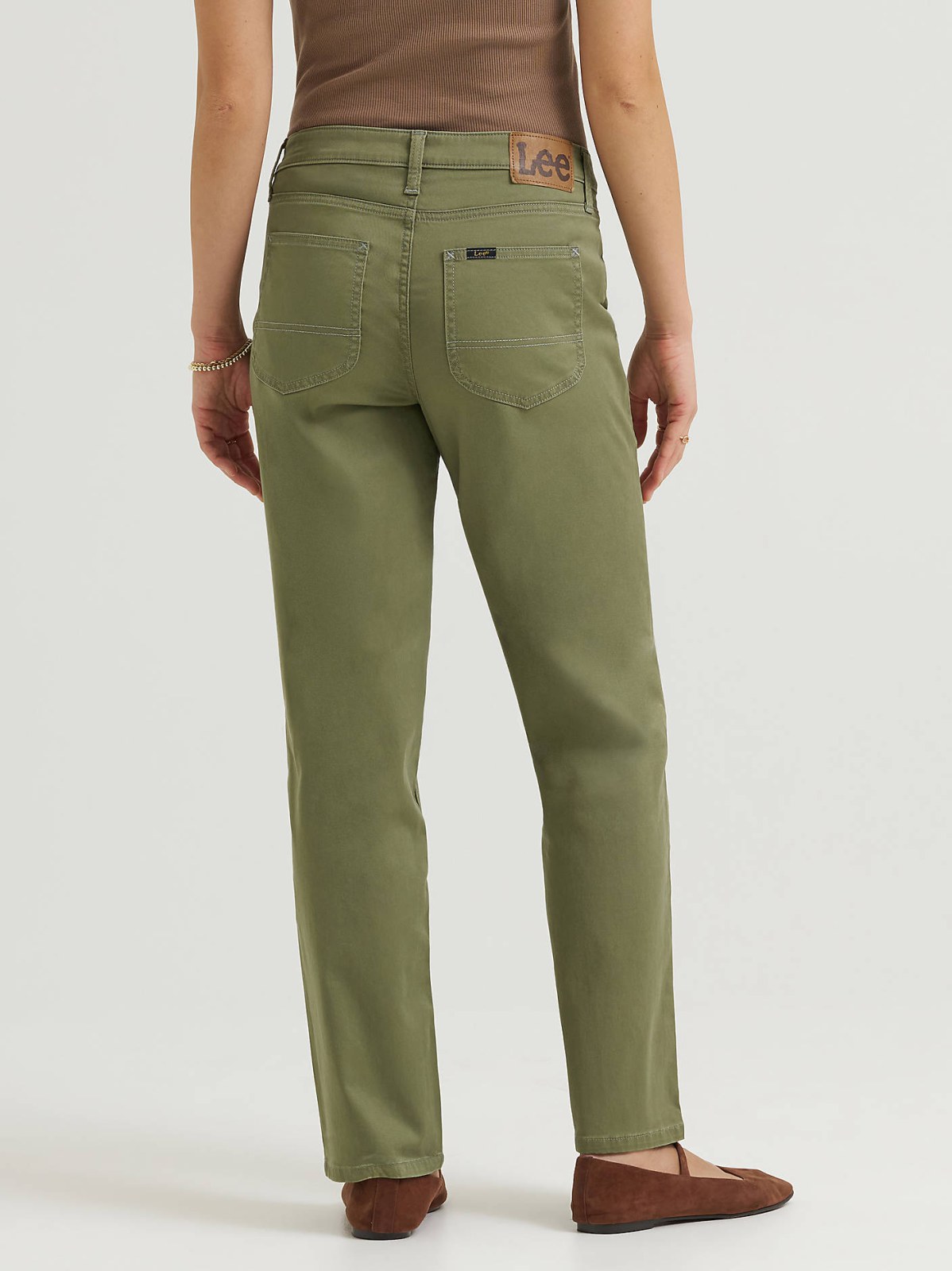 Women's Legendary Relaxed Straight Chore Pant - view 3