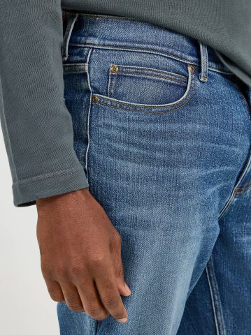 Men's Heritage Denim MVP Relaxed Straight Jean