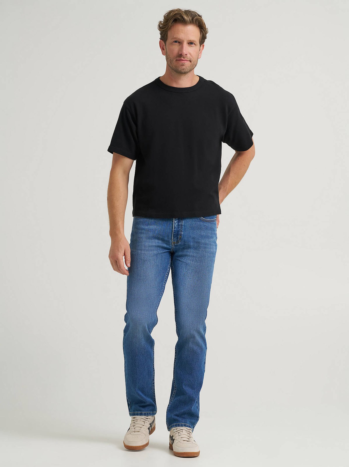 Men's Legendary Regular Straight Jean with SoftAge™ - view 2