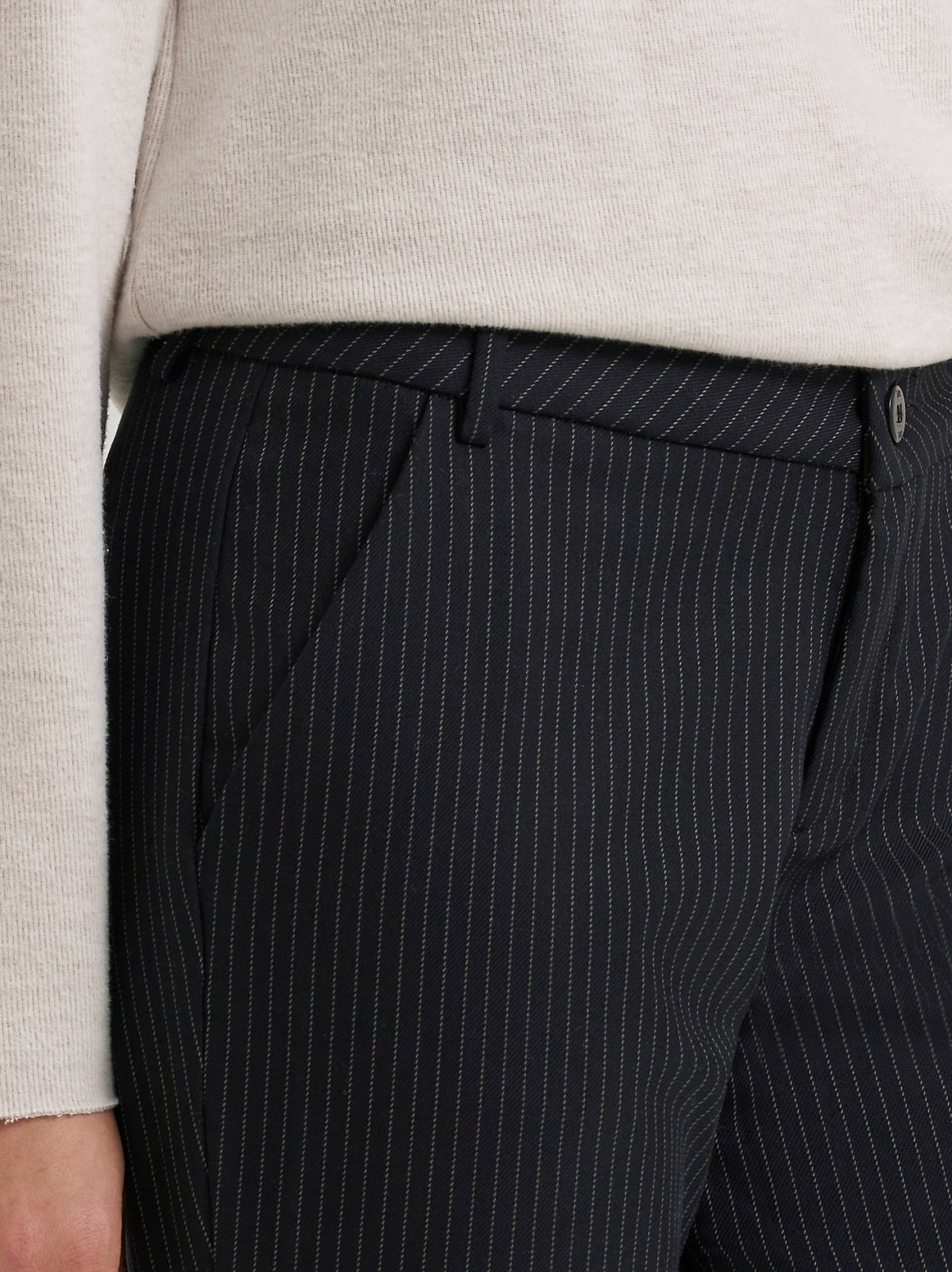 Women's Wrinkle Free Relaxed Fit Straight Leg Pant - view 7