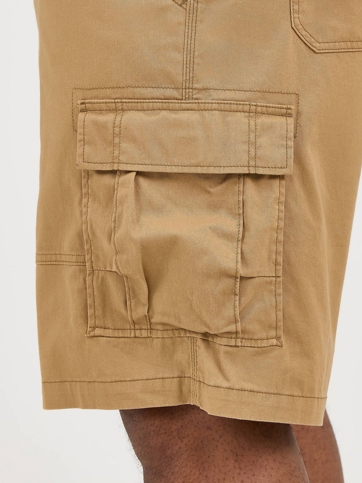 Men's Extreme Motion Carolina Cargo Short (Big & Tall) - view 7