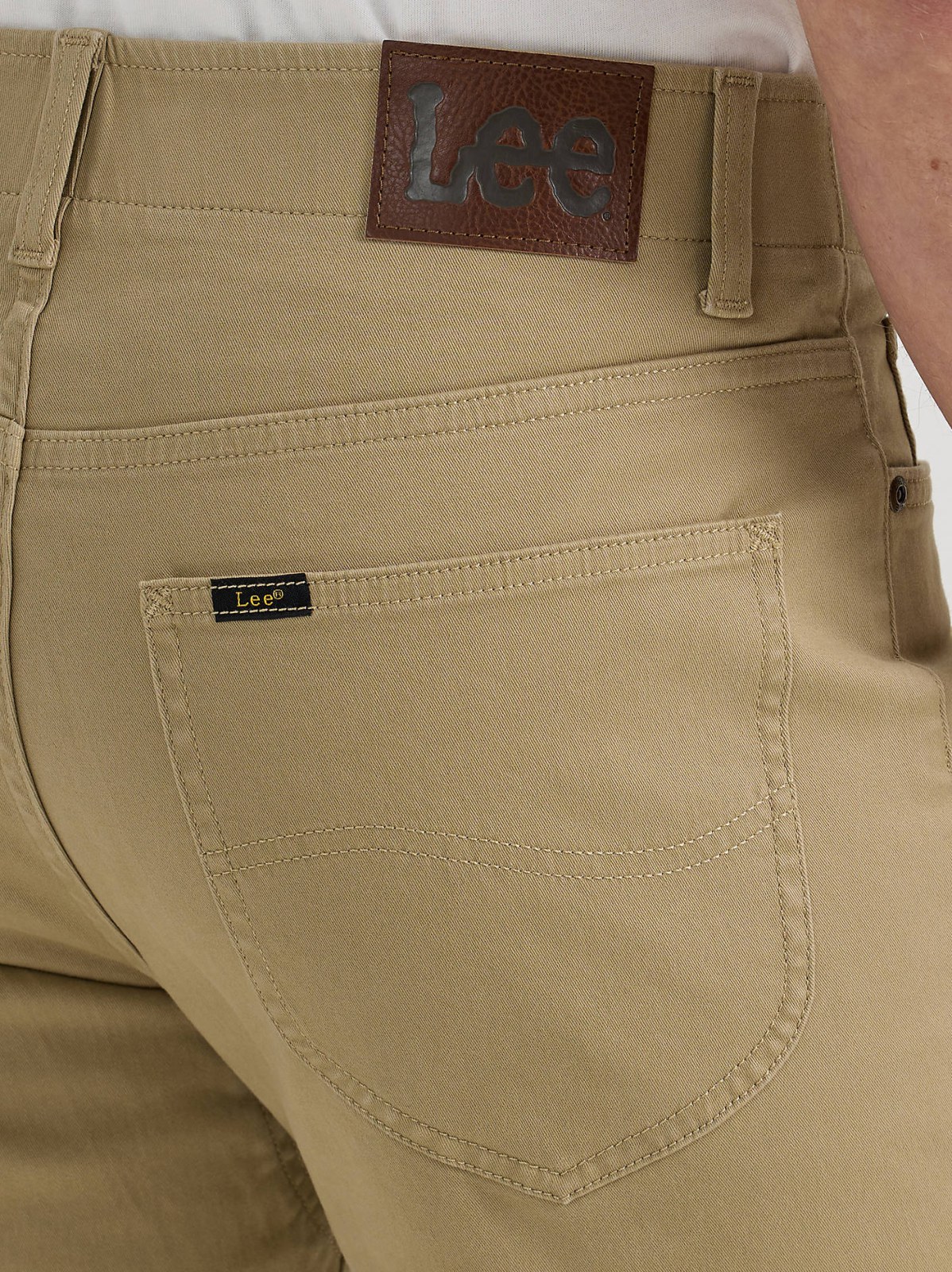 Men's Extreme Motion Regular Straight Twill Jean - view 5