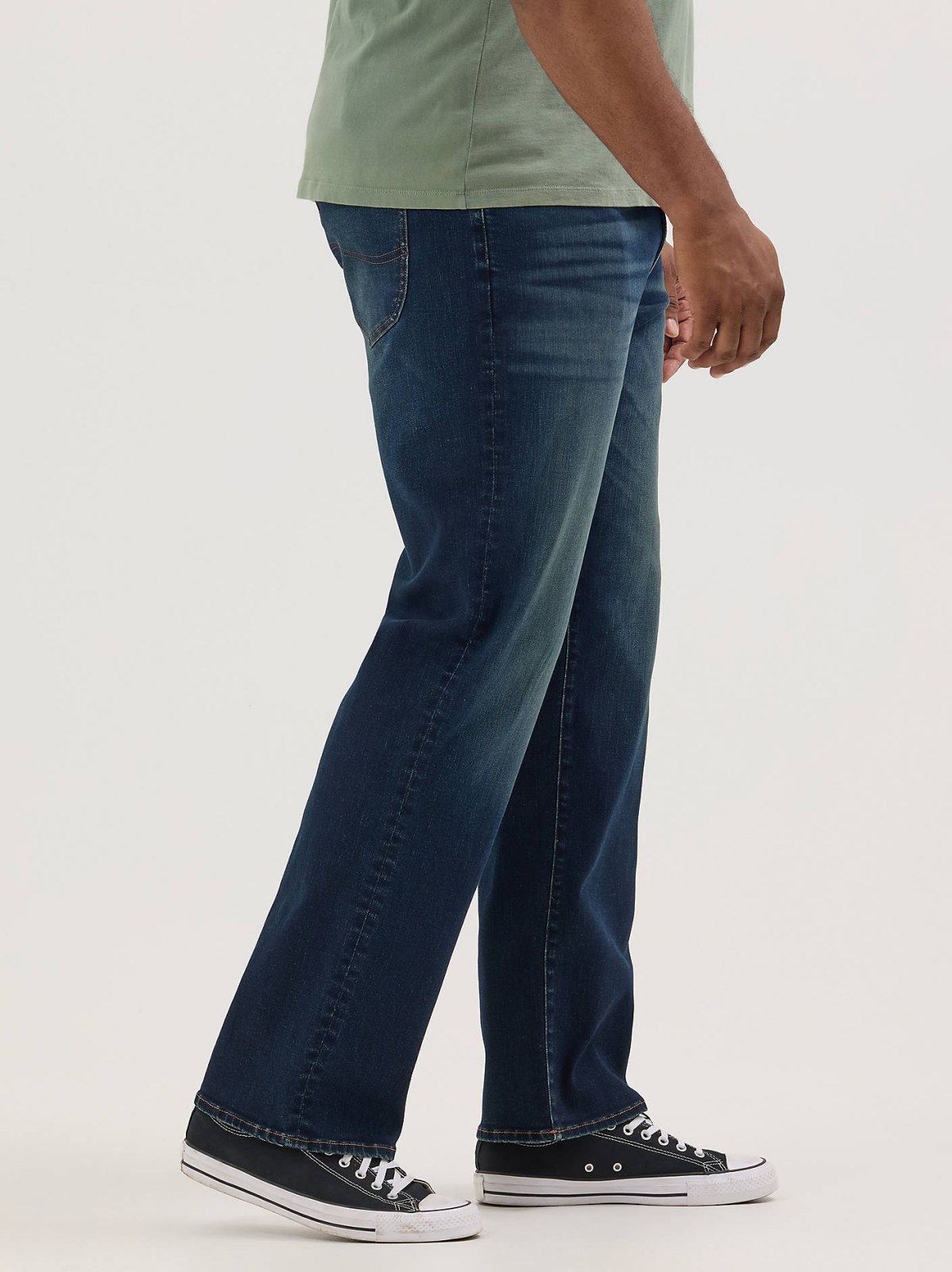 Men's Extreme Motion Relaxed Jean (Big & Tall) - view 4