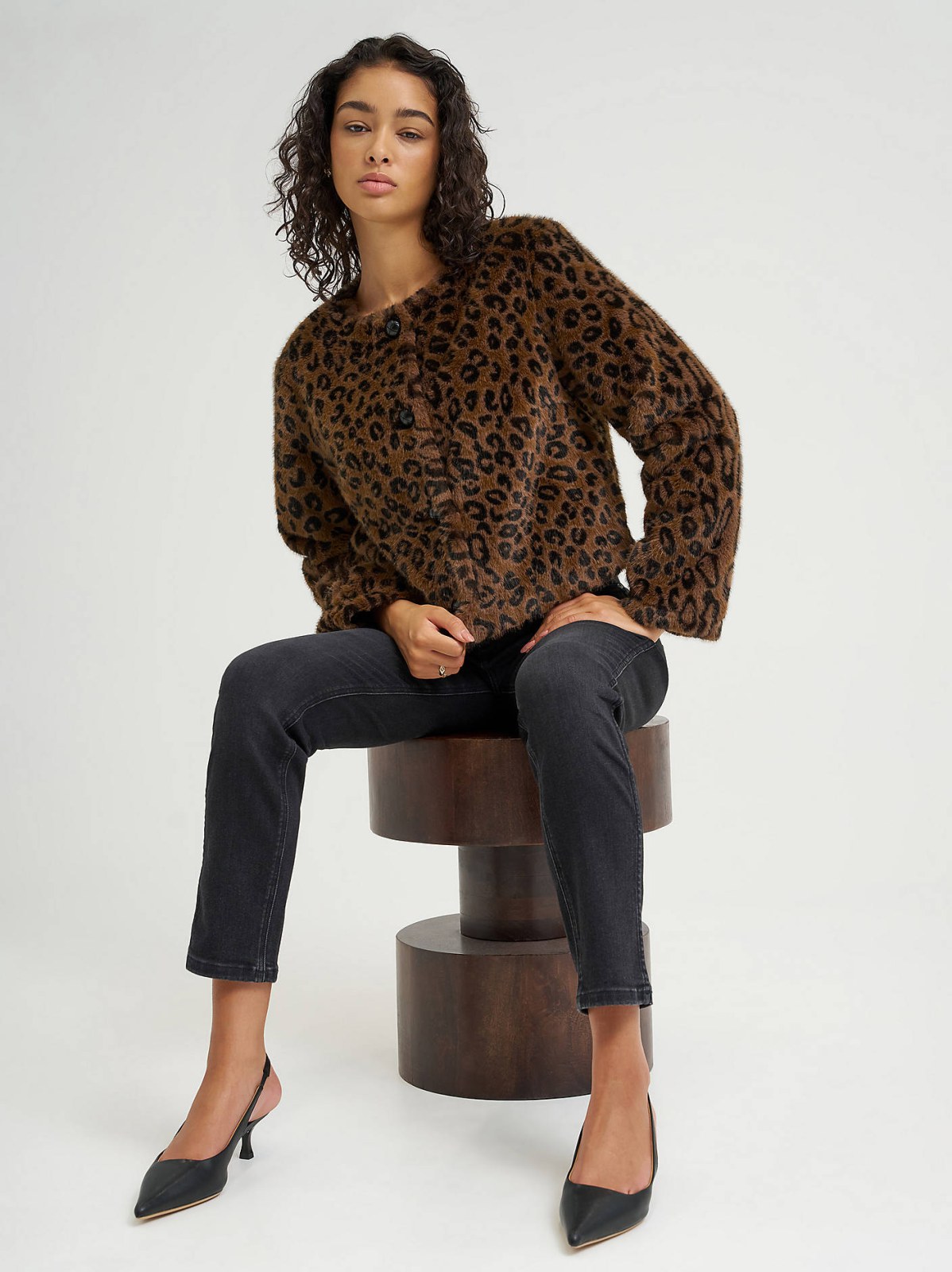Women's Premium Cropped Fur Jacket - view 4