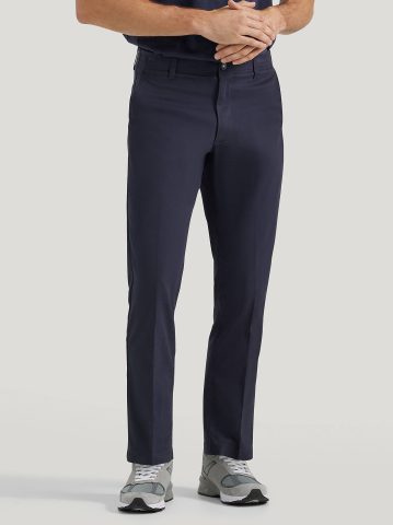 Men's Extreme Motion Relaxed Fit Khaki Pant