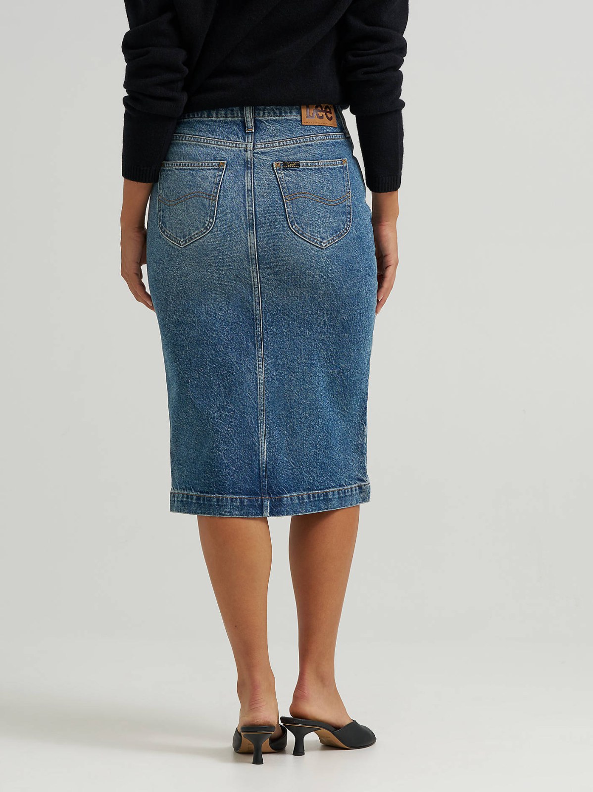 Women's High Rise Zip Front Denim Midi Skirt - view 4