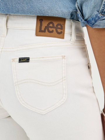 Women's Legendary Frayed Hem Side Slit Short