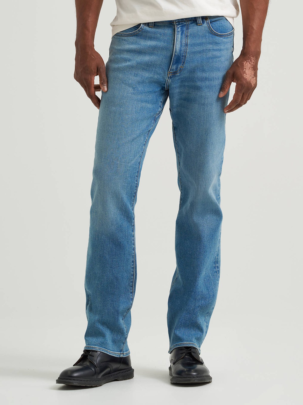 Men's Extreme Motion Slim Bootcut Jean - view 2