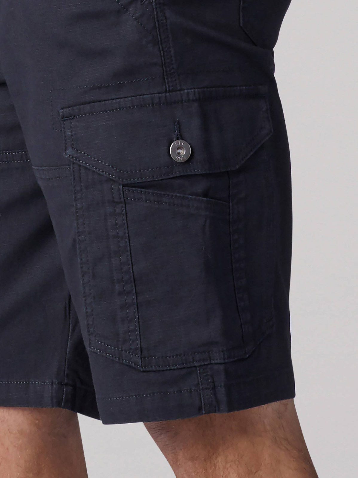 Men's Extreme Motion Swope Cargo Short - view 4