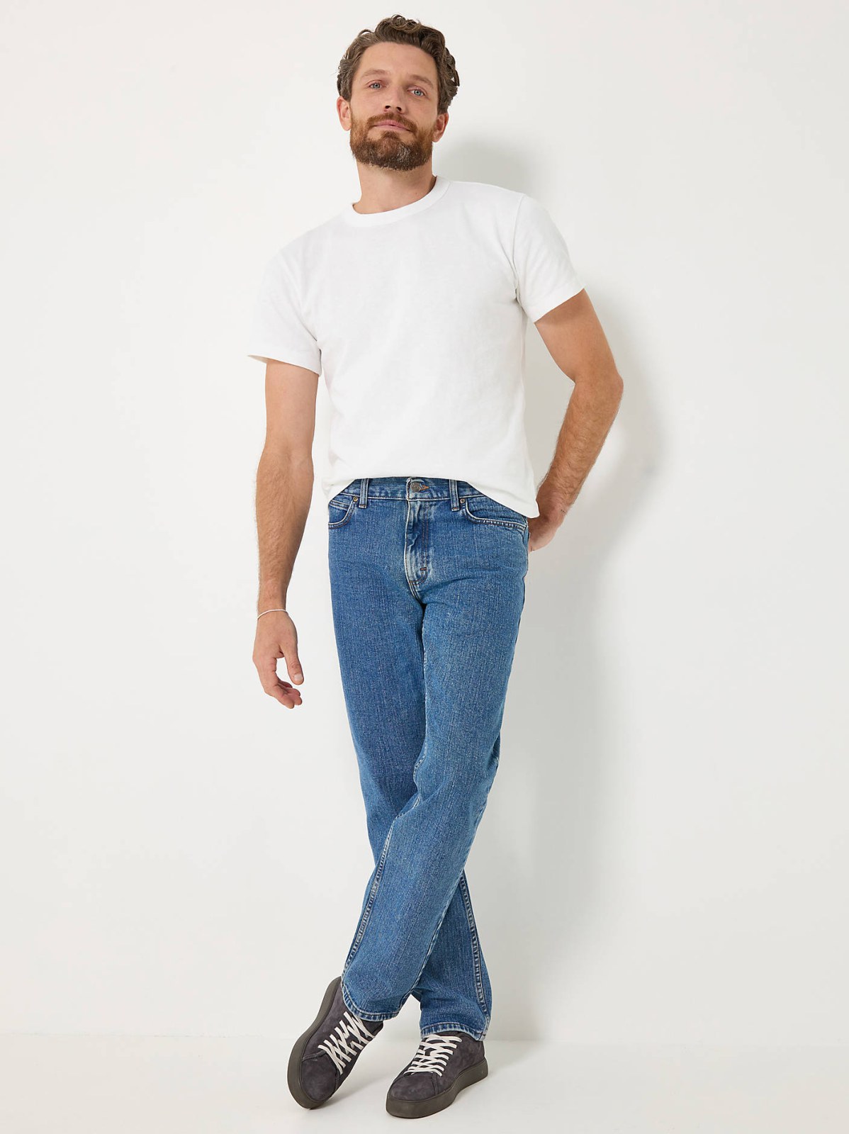 Men's Legendary 100% Cotton Relaxed Straight Jean - view 7