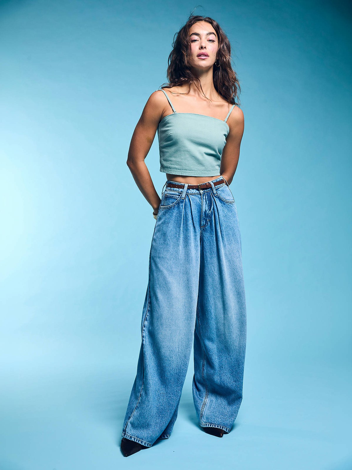 Women's Premium LQD Slouchy Pleated Trouser Jean