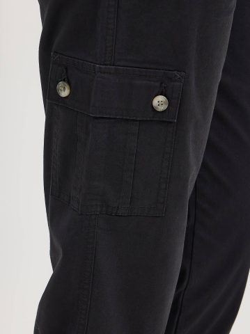 Women's Ultra Lux Comfort with Flex-to-Go Relaxed Fit Cargo Capri