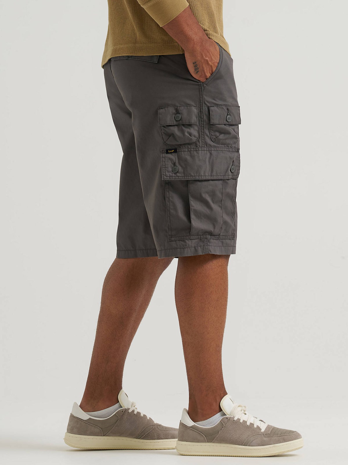 Men's Legendary Loose Nomad Cargo Short - view 4