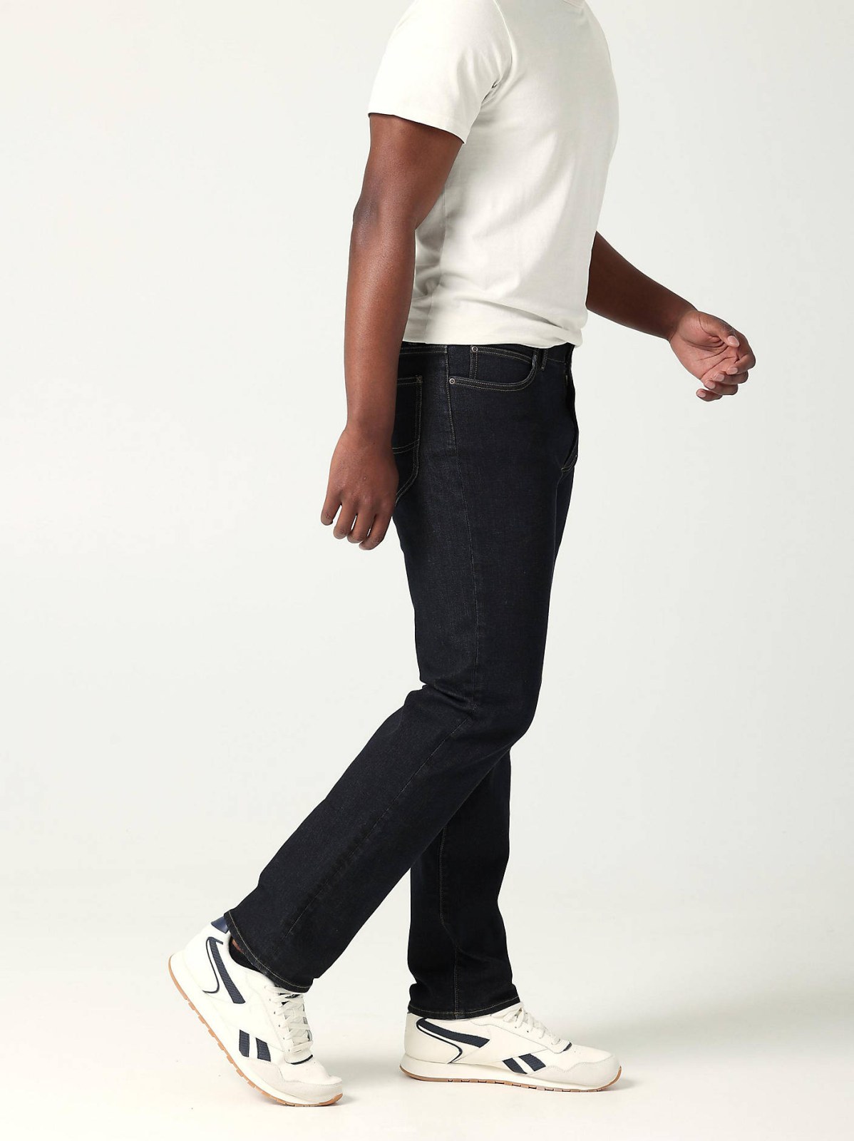 Men's Extreme Motion MVP Relaxed Straight Jean - view 3