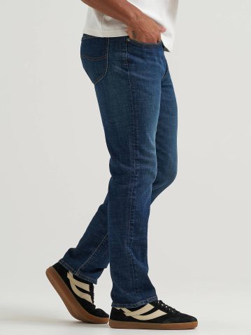 Men's Extreme Motion MVP Athletic Tapered Leg Jean