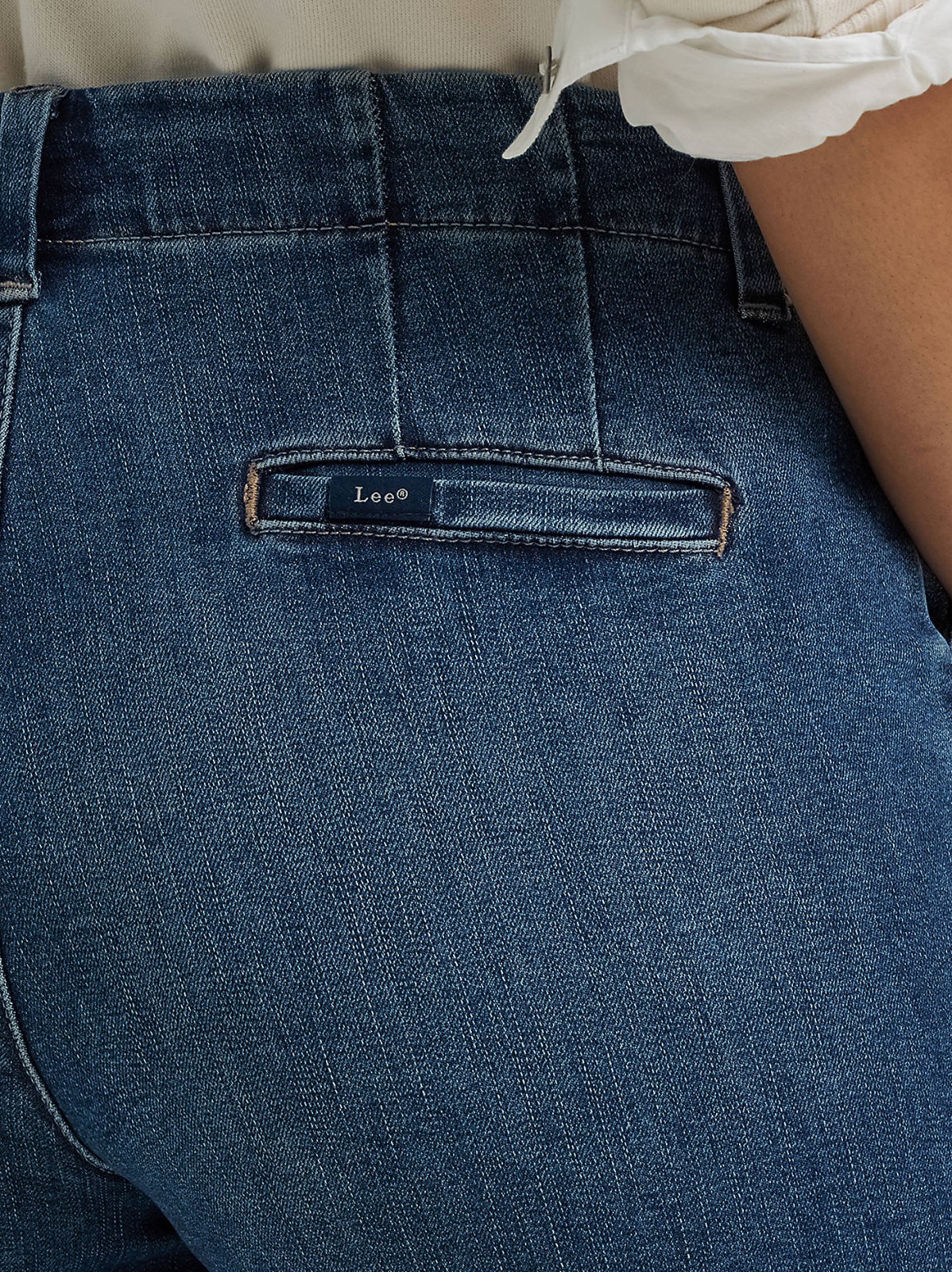 Women's Legendary Denim Chino Short - view 5