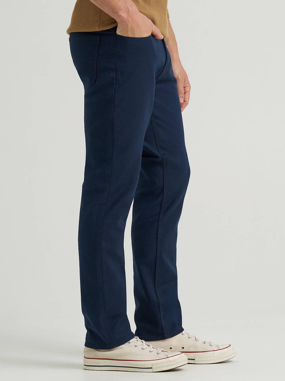 Men's Legendary Regular Taper Pant - view 4
