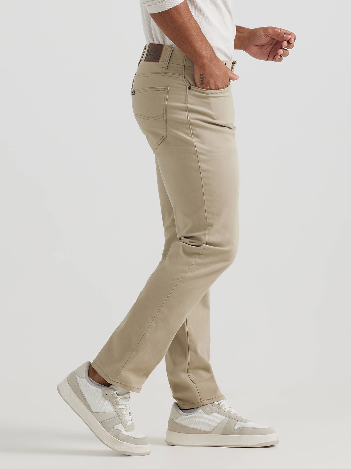 Men's Extreme Motion MVP Straight Fit Twill Pant - view 4