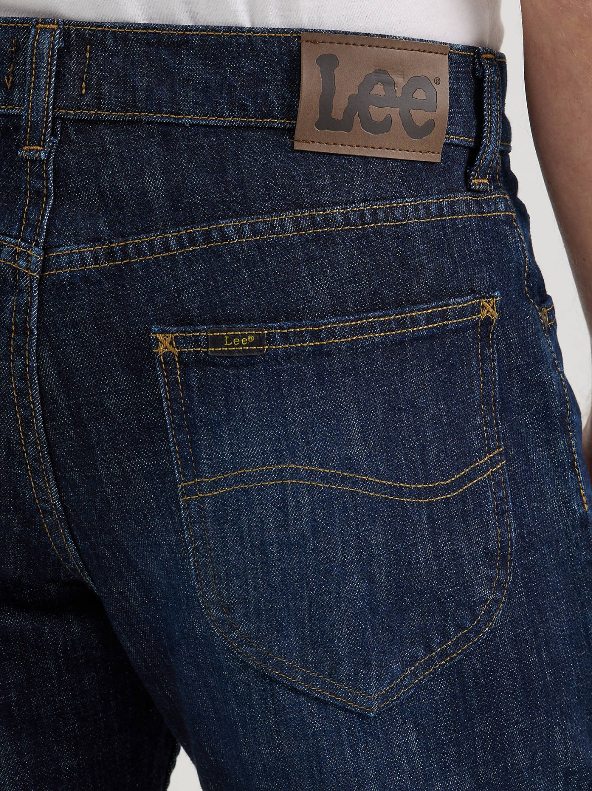 Men's Legendary Regular Straight Jean - view 5