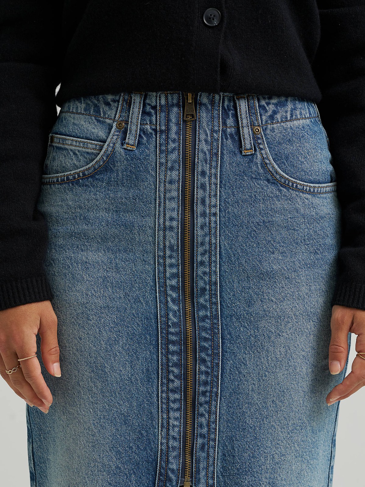 Women's High Rise Zip Front Denim Midi Skirt - view 7