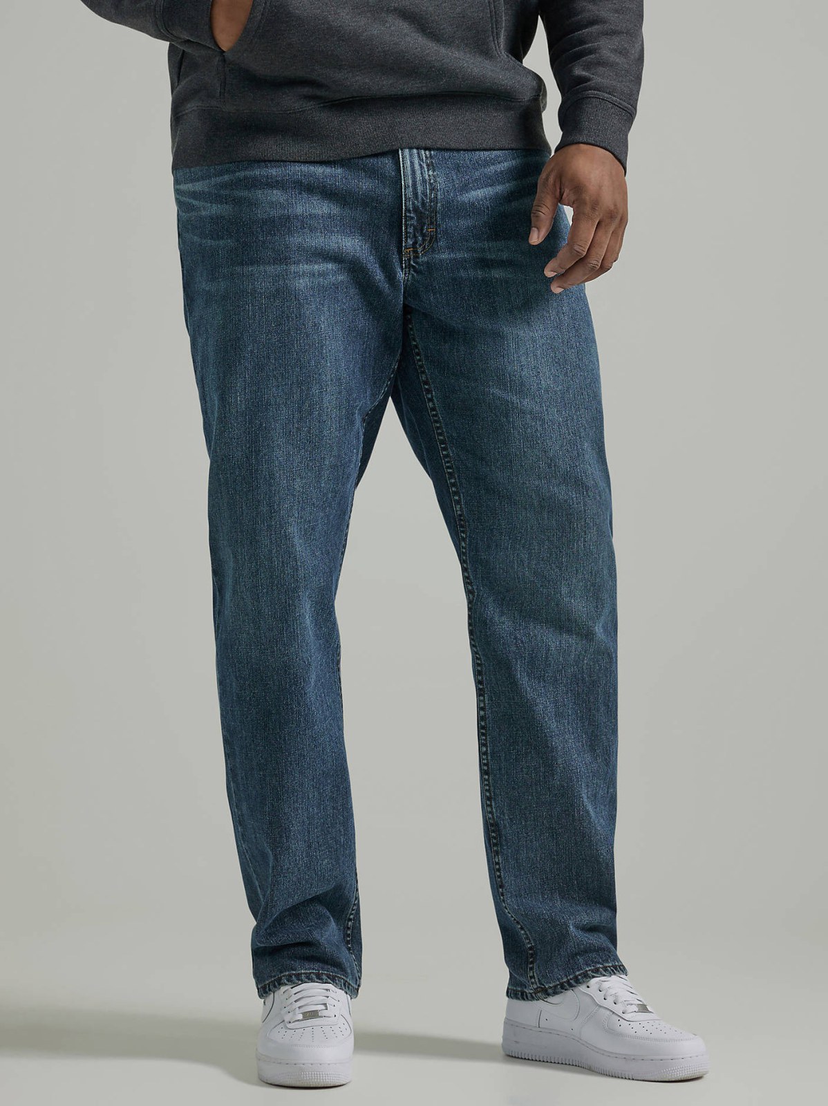 Men's Legendary Relaxed Straight Jean (Big &Tall) - view 2